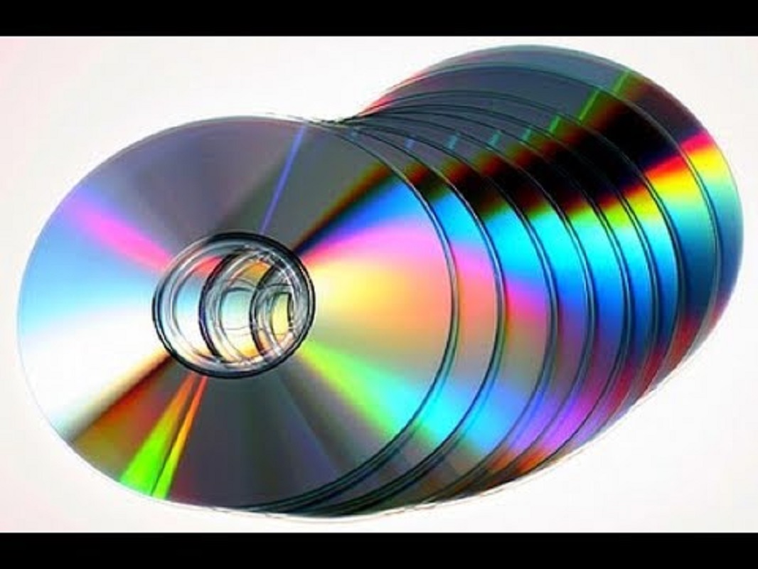 Почему cd. Лазерный компакт-диск (CD, CD-ROM).. CD (Compact Disk ROM) DVD (Digital versatile Disc). CD (Compact Disc) — оптический носитель. Лазерные диски CD-R/RW, DVD-R/RW.