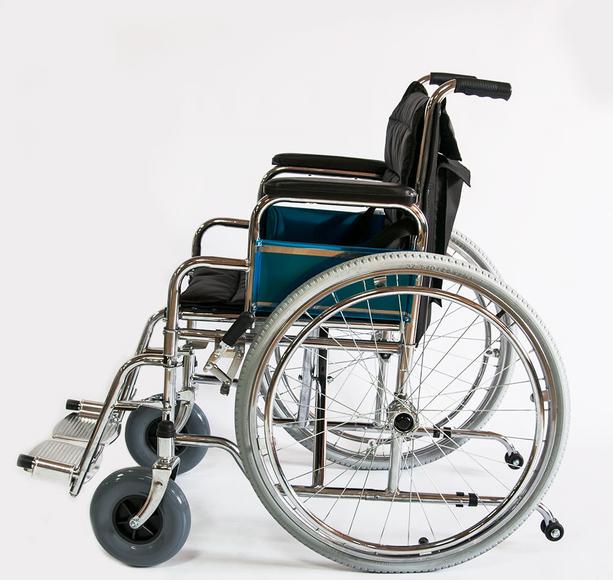Кресло-коляска механическая. FS 902 C