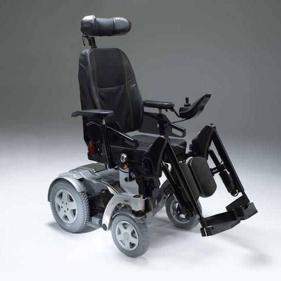 Кресло-коляска с электроприводом для инвалидов Invacare, вариант исполнения: Storm 4, стандартный