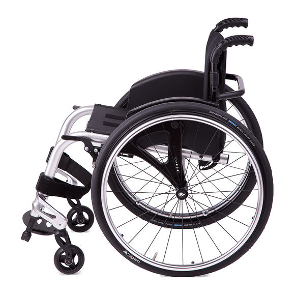 Кресло-коляска инвалидная Progeo Active Desing Joker (45 см, цвет рамы серебро)