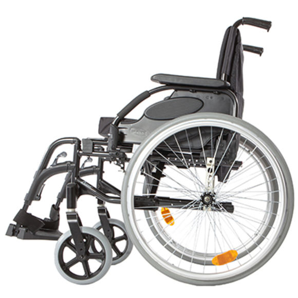 Кресло-коляска механическая Invacare Action, вариант исполнения Invacare Action 3NG, насос, 43 см
